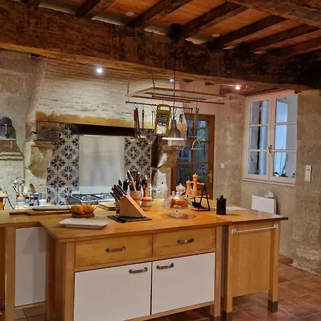 Maison Cassin47 *