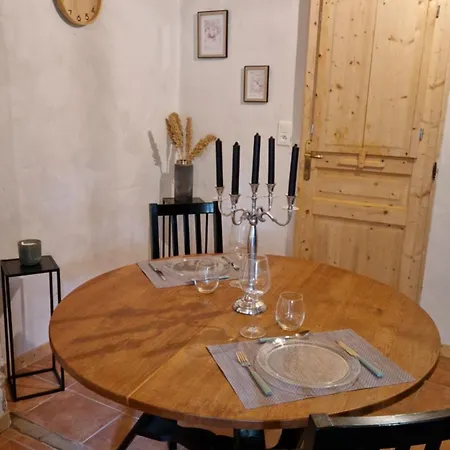 Maison Cassin47 *