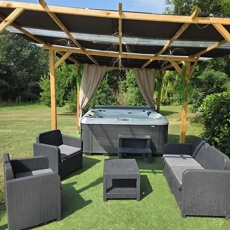 בית נופש Maison Cassin47 Lavergne (Lot-et-Garonne)