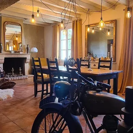 Maison Cassin47 *